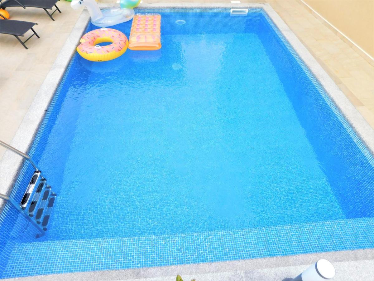 Apartman Dino With Heated Pool Omišalj Exteriör bild